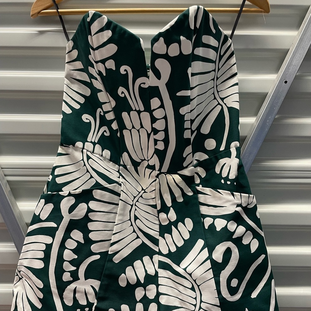 NWT H&M short sweetheart neck short romper
